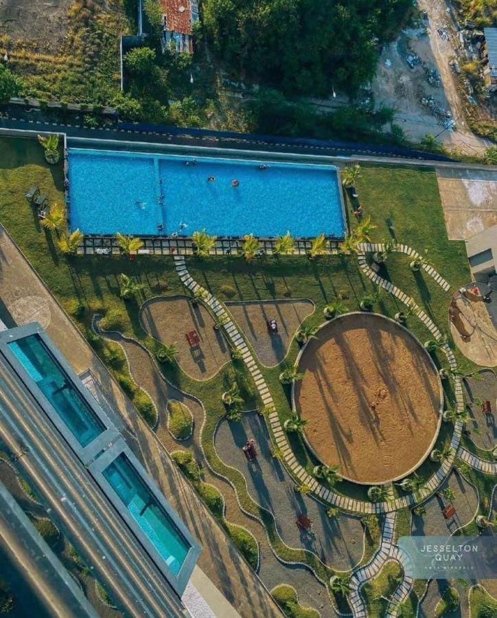 Botiza Suites At Jesselton Quay Kota Kinabalu Eksteriør billede